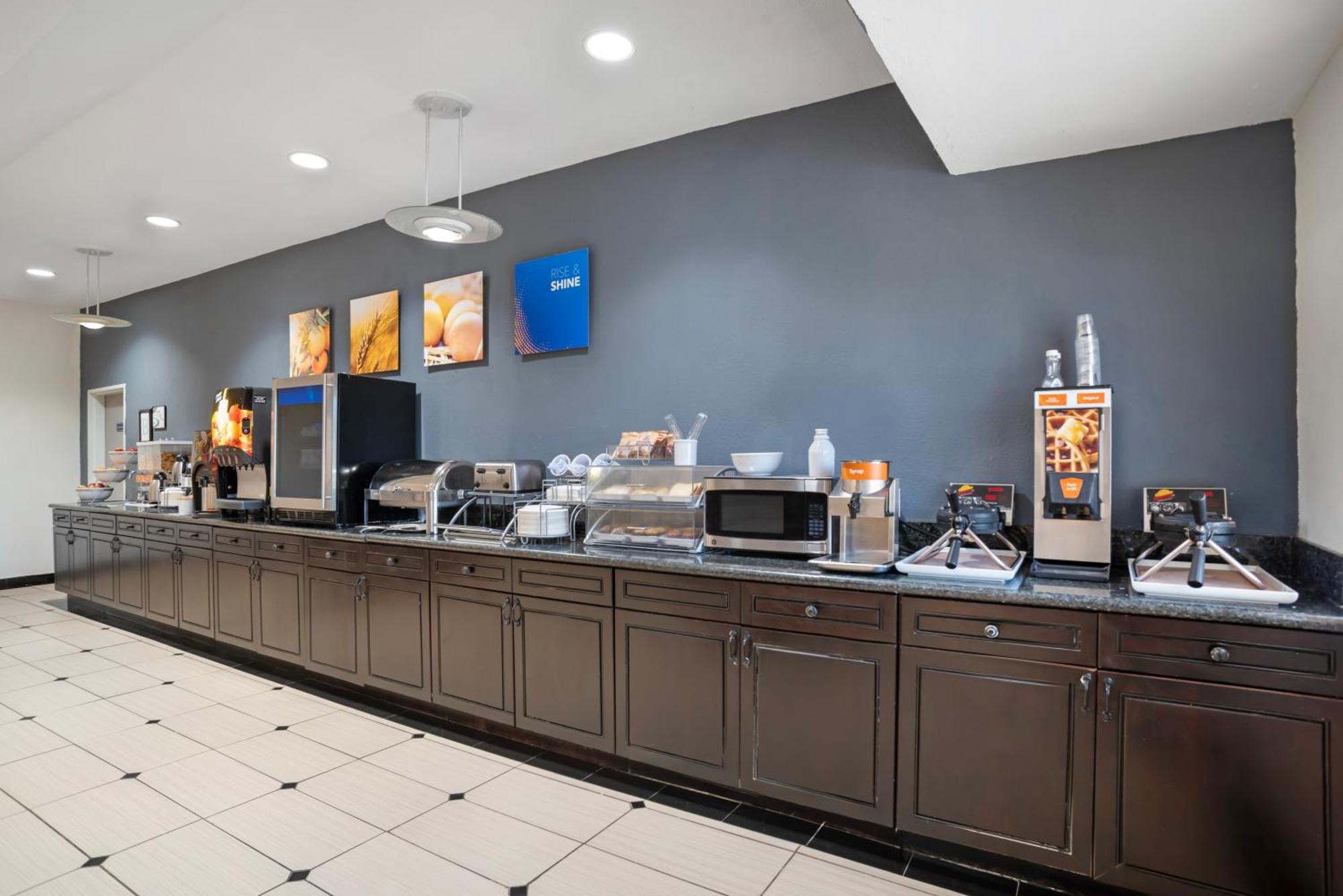 Comfort Inn & Suites Crystal Inn Sportsplex Gulfport Zewnętrze zdjęcie