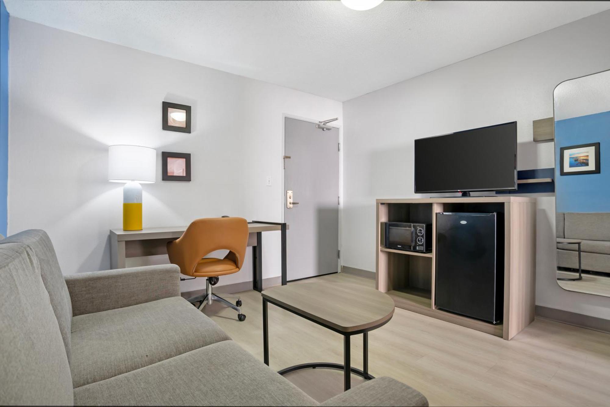 Comfort Inn & Suites Crystal Inn Sportsplex Gulfport Zewnętrze zdjęcie